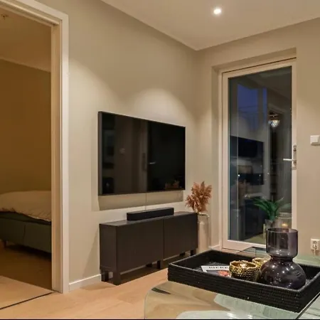 Διαμέρισμα J Og F